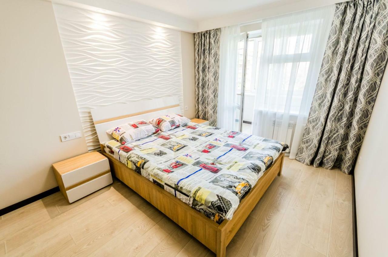 Artal Apartment On Obolonsky Avenue 16A Kiev Luaran gambar
